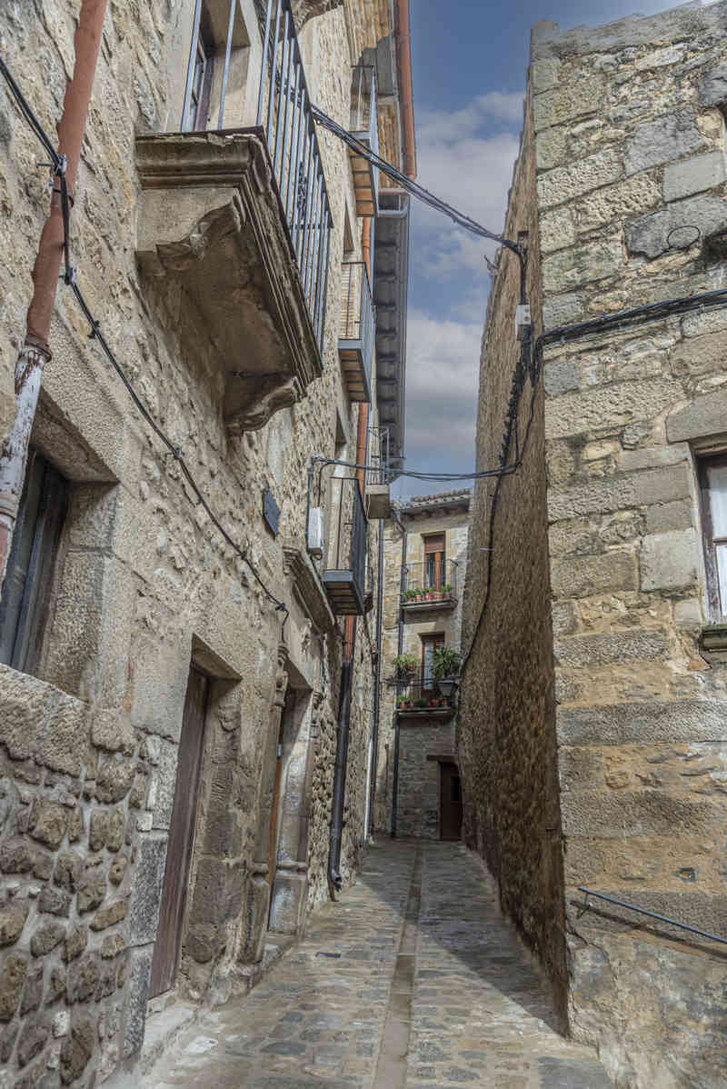 Zaragoza - Sos del Rey Católico 23.jpg